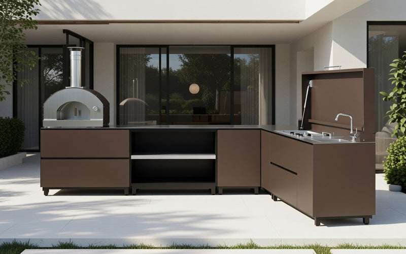 Hoppilif Outdoor Kitchen | L-Shape with Pizza Oven, Plancha Grill & Sink – Oxide Brown (3.6m x 2.8m)
