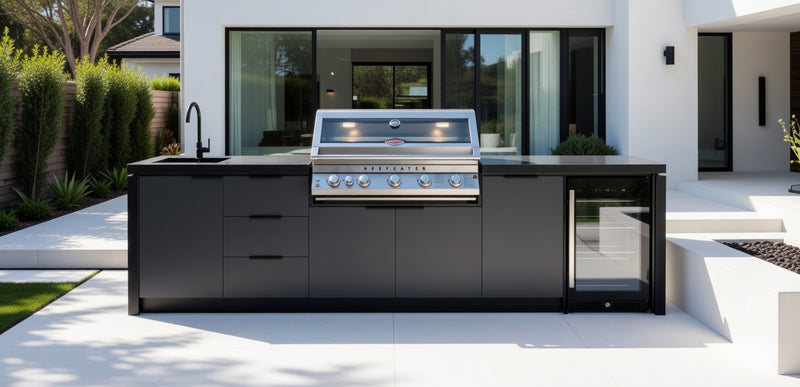 Cabinex Premium Outdoor Kitchen, Beefeater 7000 Premium 5 Burner and Green Egg | 3.2Meters