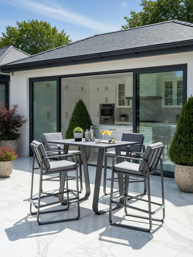 Outdoor Babingley Bar