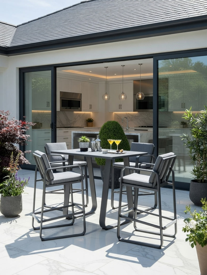 Outdoor Babingley Bar