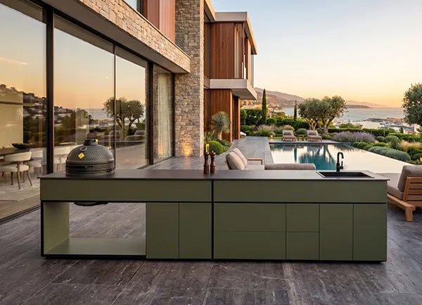 Grillionaire Moss Grade I Outdoor Kitchen