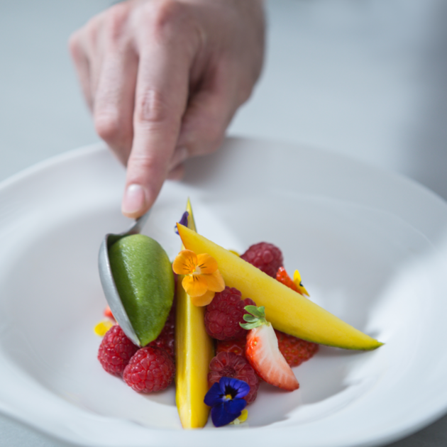 Taurus Rowzer Plus with 18 Beakers Frozen Food Processor