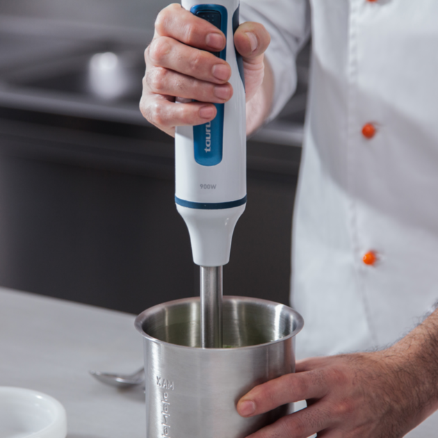 Taurus Rowzer Plus with 10 Beakers Frozen Food Processor