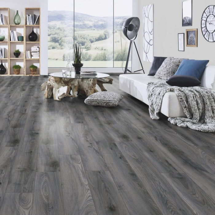 Kronospan Tomohawk Oak Laminate Floor 12mm 1.48m2