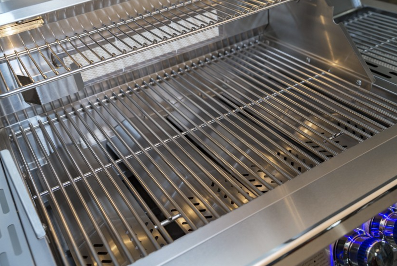 Whistler Bibury 5 Burner Barbecue with Rotisserie and Weather Cover