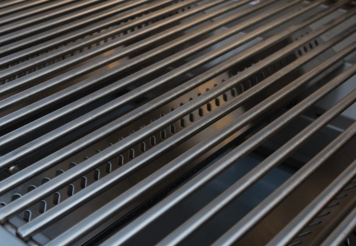 Bull Lonestar Built-in 4 Burner Gas BBQ Grill - Stainless Steel