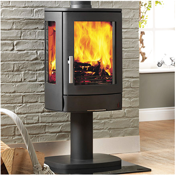 Neo 3P Eco 5Kw Wood-Burning Stove with pedestal base