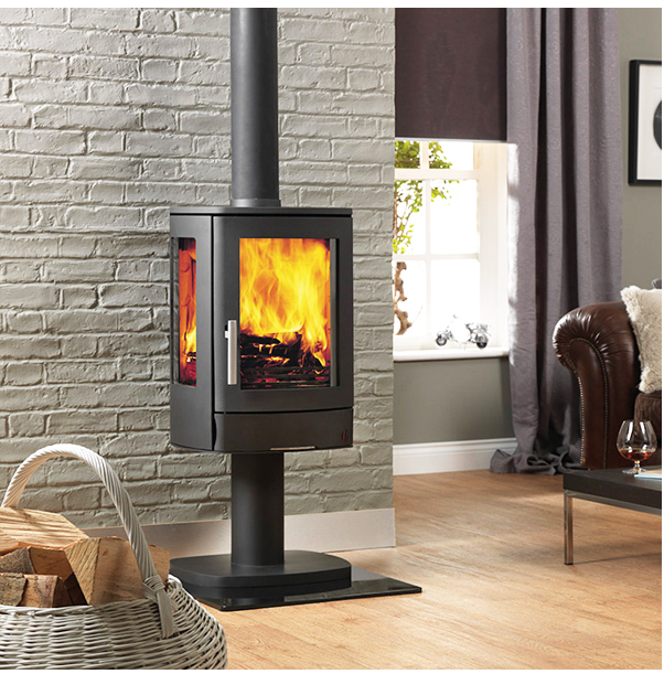 Neo 3P Eco 5Kw Wood-Burning Stove with pedestal base