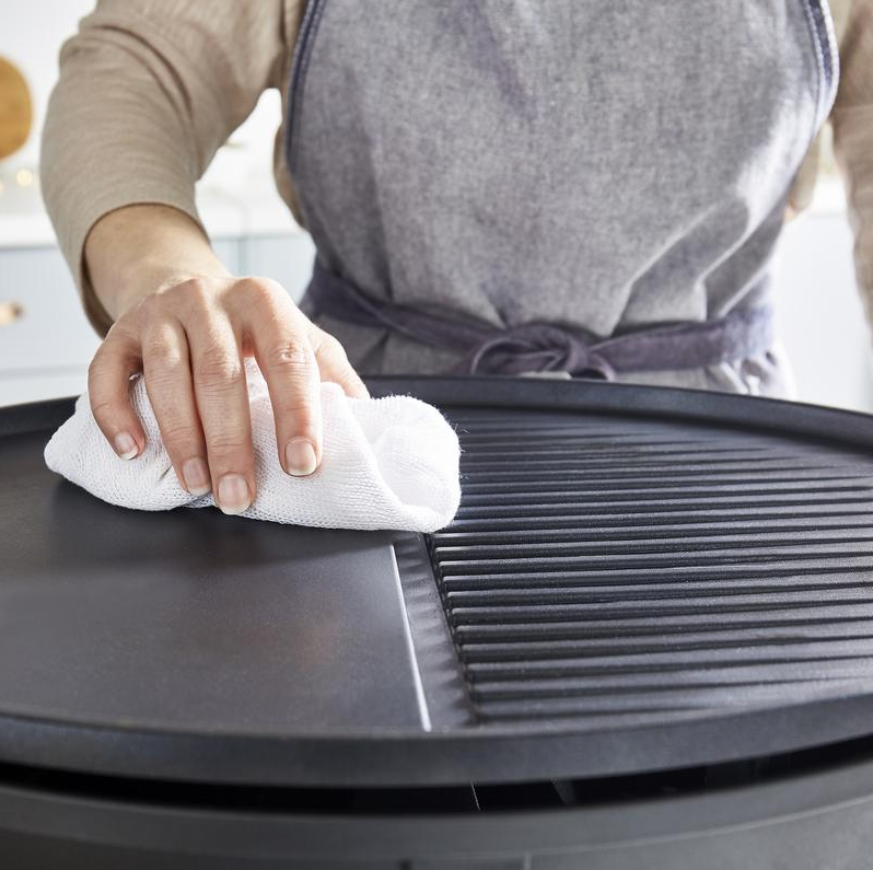 XL Indoor Outdoor Electric BBQ Grill and Griddle with Wings and Thermometer Black