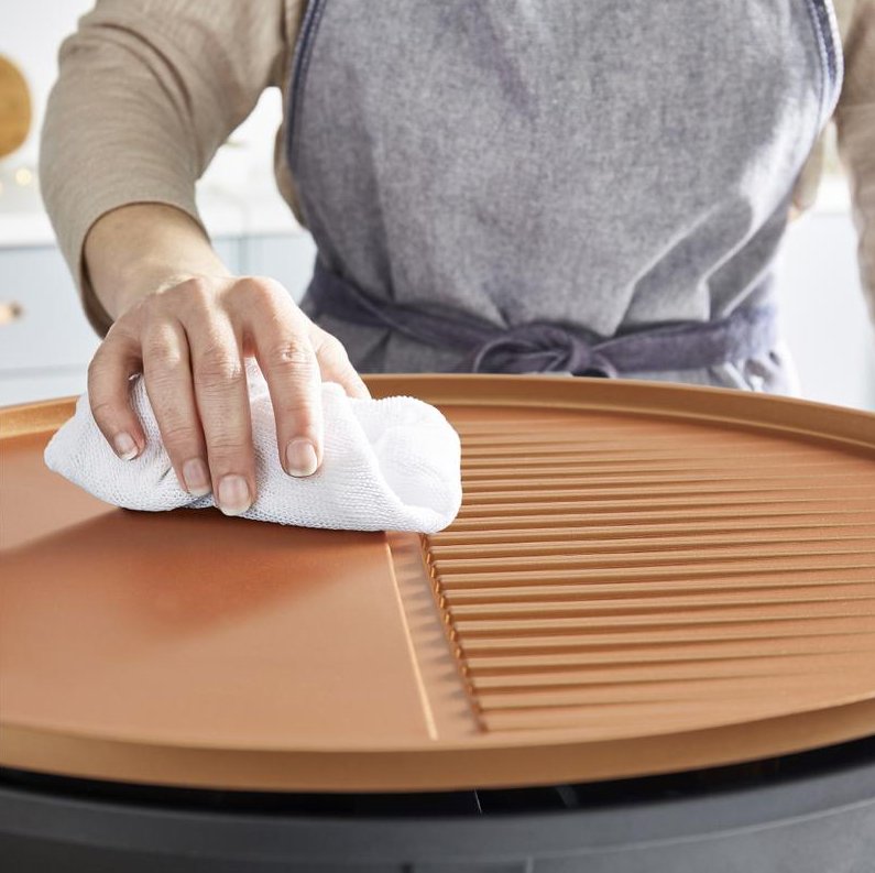 Cerasure+ Copper 2400W Electric BBQ Grill and Griddle with Wings and Thermometer Copper