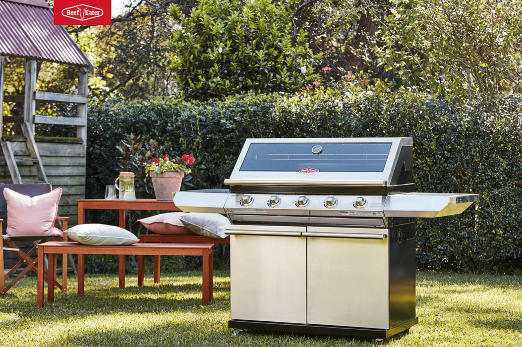 Beefeater Signature 3000E 5 burner BBQ & trolley