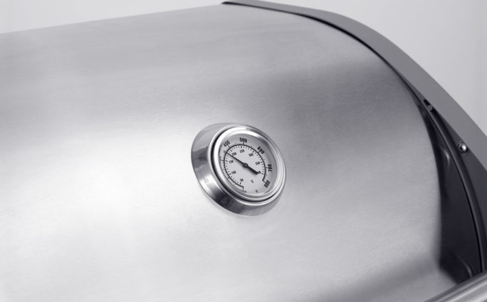 GrandPro Outdoor Kitchen with CrossRay 4 Burner BBQ, Fridge and Sink - 2.8m