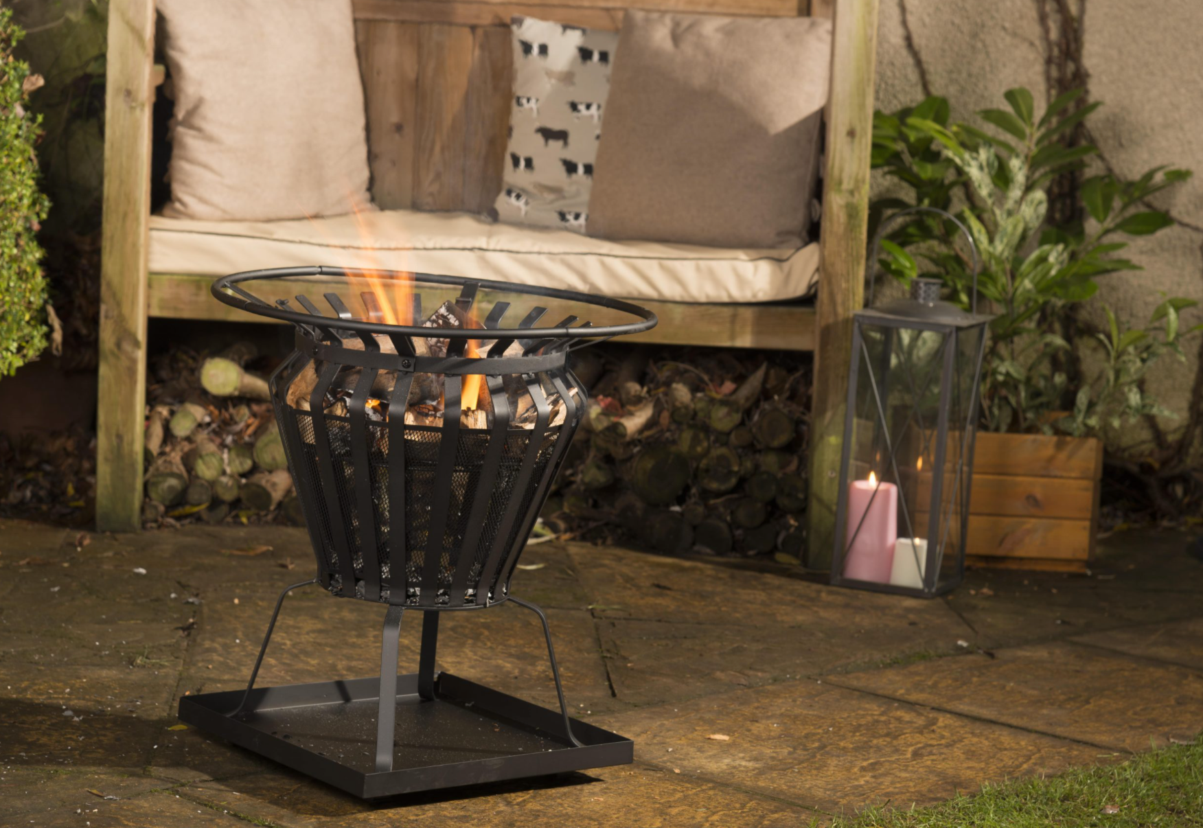 Lifestyle Signa Fire Basket