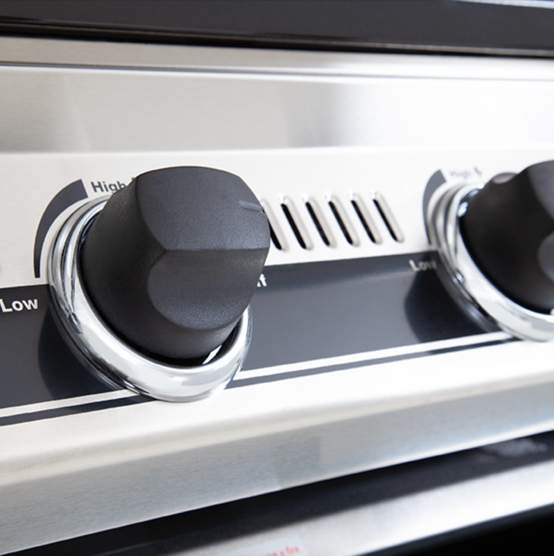 Cabinex Premium Outdoor Kitchen With Signature S3000E 4 Burner BBQ Black