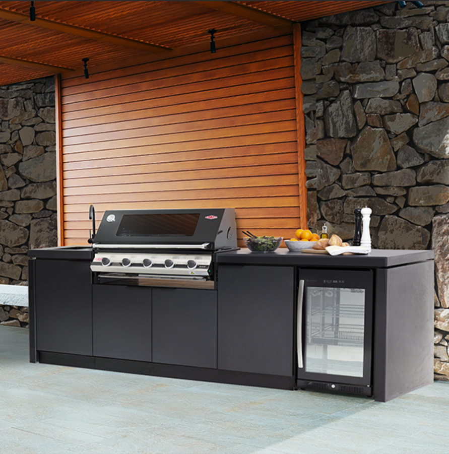 Cabinex Classic Outdoor Kitchen With Signature S3000E 5 Burner BBQ Black