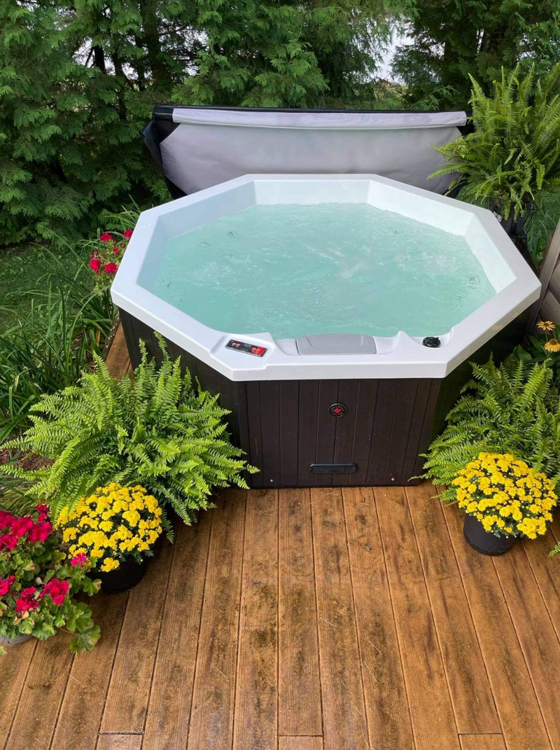 Muskoka 14-Jet 4-Person Spa