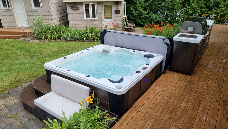 Erie Se Hot Tub 46 Jet 6 Person