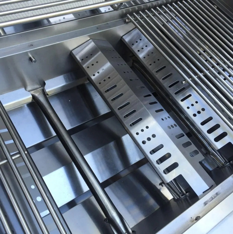 Mont Alpi Outdoor Kitchen Black, 6 Burner, Fridge, Sink and Weather Cover - 3.4m